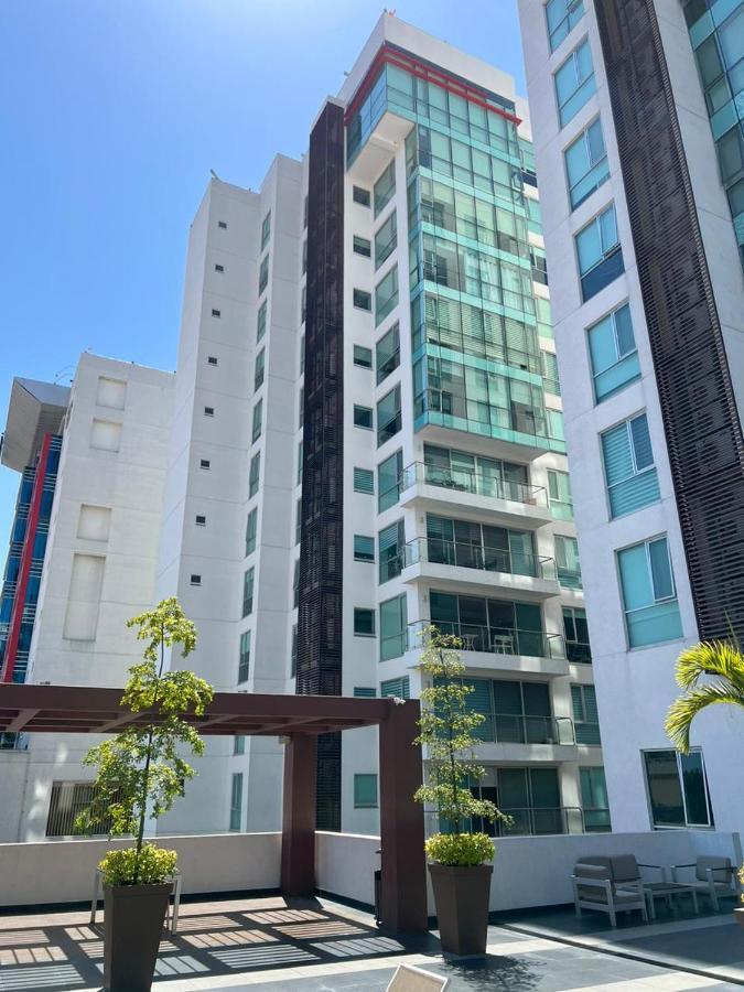 Penthouse Minerva Appartamento Guadalajara Esterno foto
